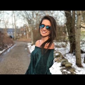 Meet your Posher, Keeley